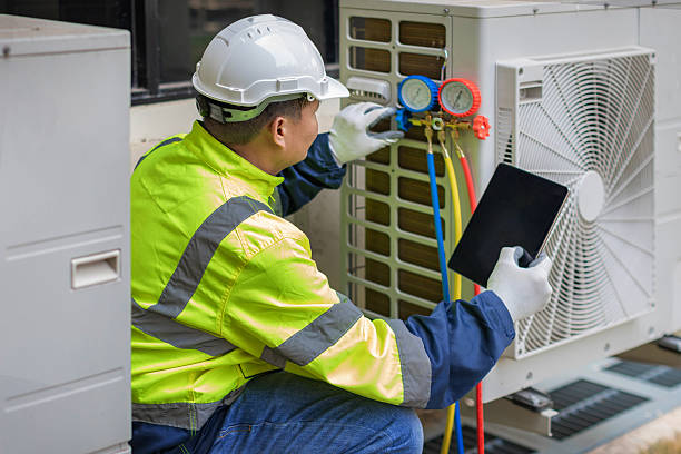 Professional Hvac technician working in Pittston, PA